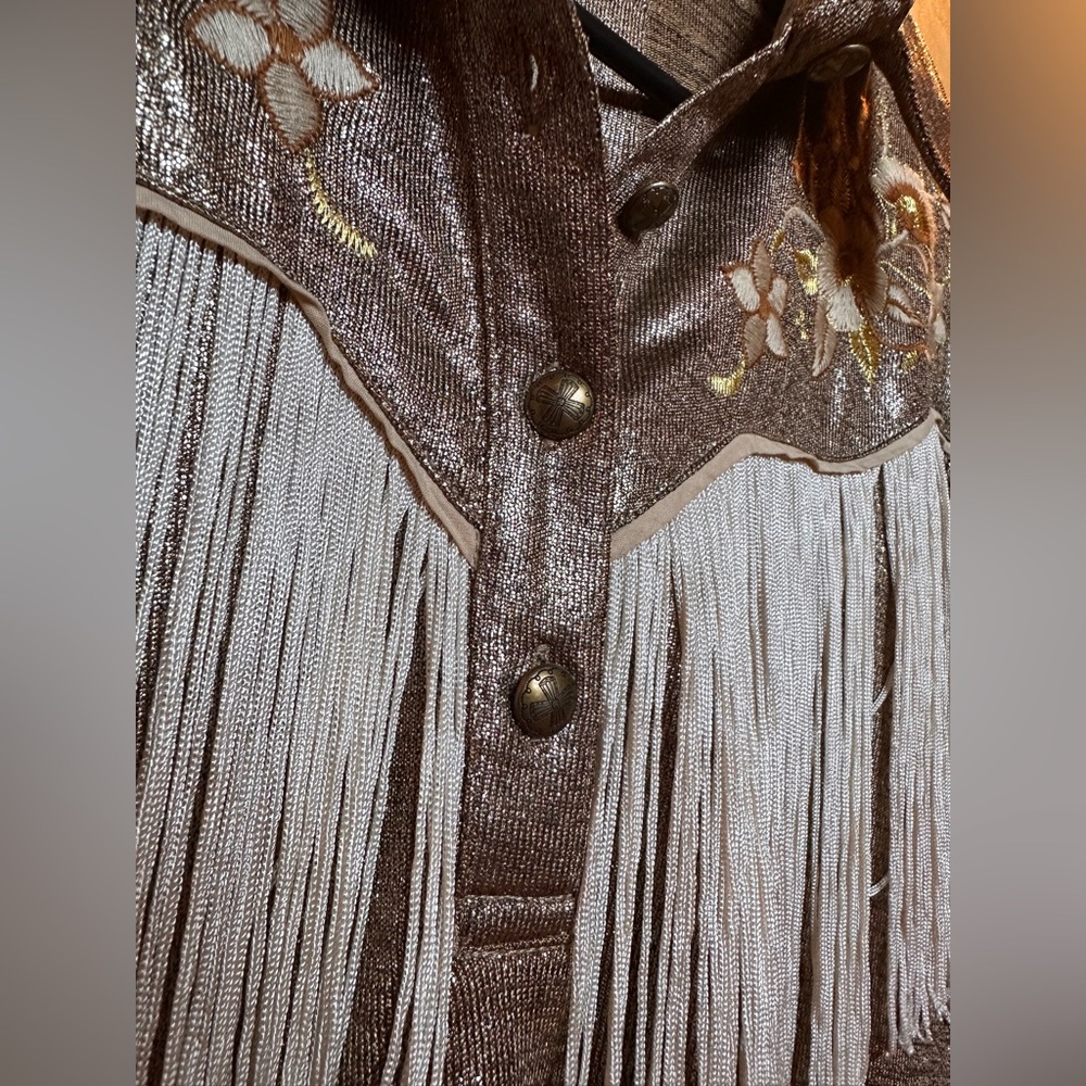 Double D Ranch Fringe Top - Picture 3 of 3